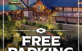 Silverton Casino Lodge  3*